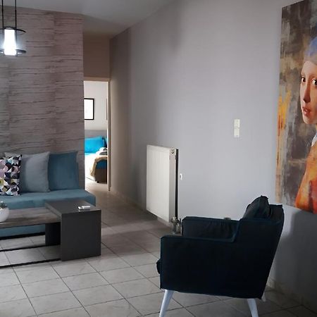 Appartement 03 - Apt In The Heart Of The City - Heraklion Extérieur photo