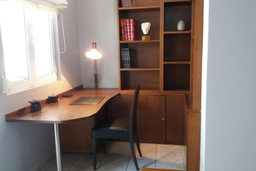 Appartement 03 - Apt In The Heart Of The City - Heraklion Extérieur photo